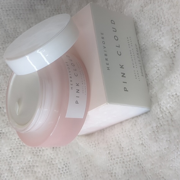 HERBIVORE PINK CLOUD SOFT MOISTURE CREAM, 50ml/1.7fl oz - Picture 4 of 6